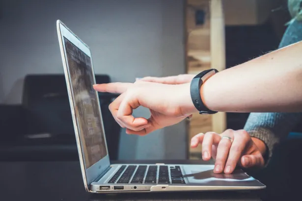 How to Identify Legitimate ID Security Features